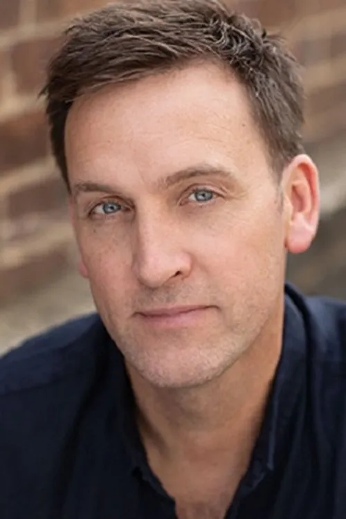 Foto de perfil del actor Damien Aylward en el reparto