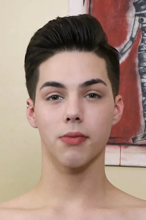 Ethan Steele ha trabajado con Damon Diaz en 1 ocasiones