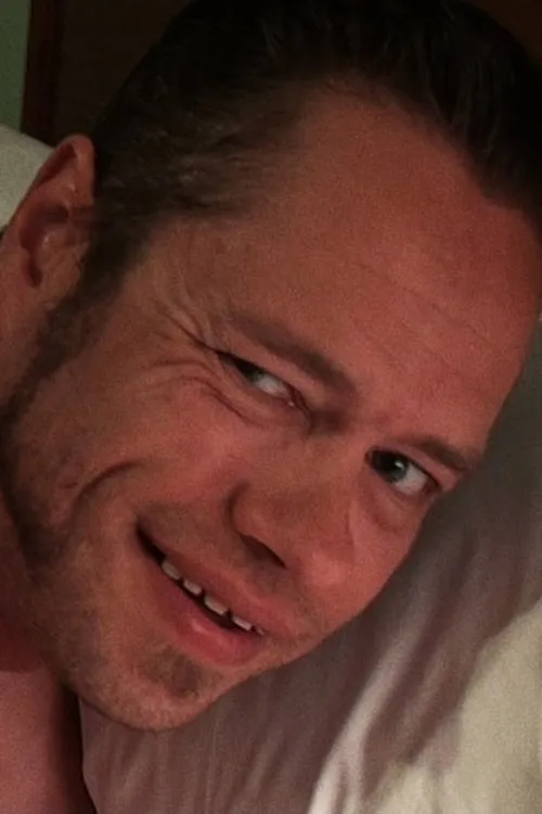 Andrew Saks ha trabajado con Damon Dogg en 2 ocasiones