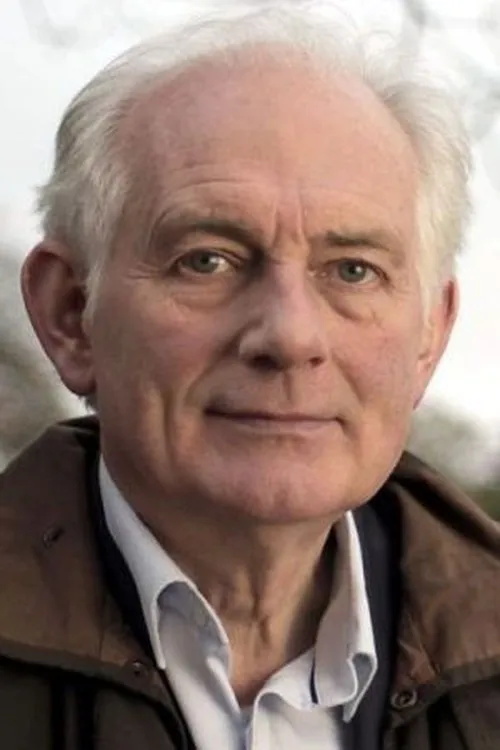 Dan Cruickshank en su biografía y filmografía