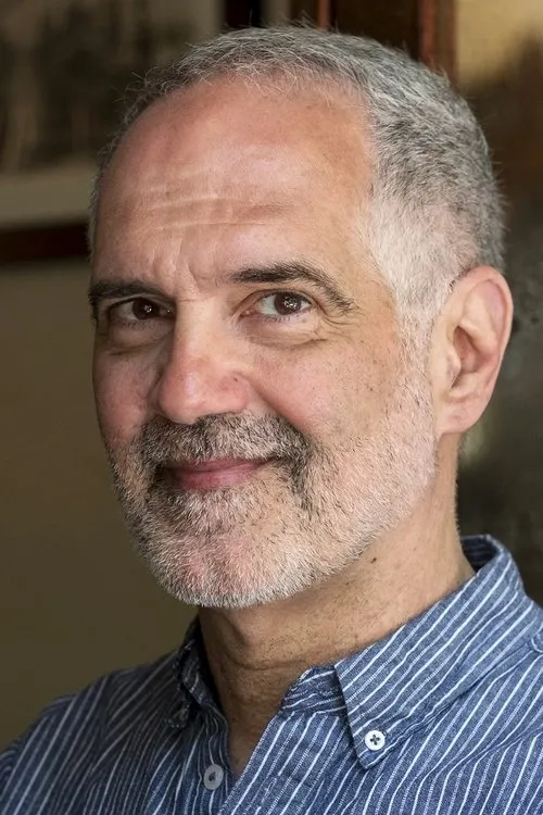 Dan Sallitt interpretando a Mark