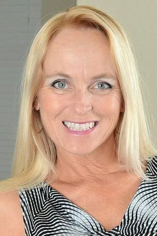 Andi James ha trabajado con Dani Dare en 2 ocasiones