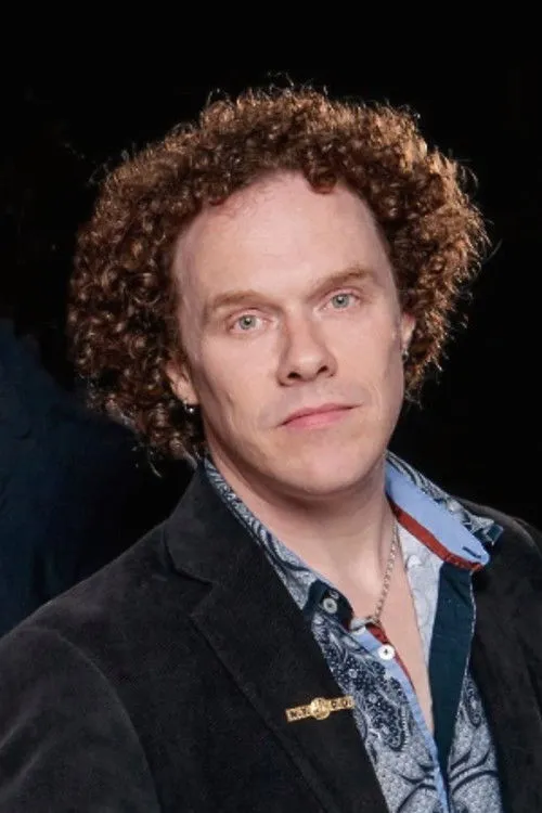 Foto de perfil del actor Daniel Cavanagh en el reparto