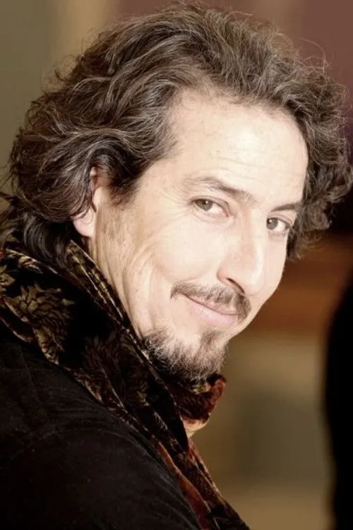 Daniel Ezralow interpretando a Davide