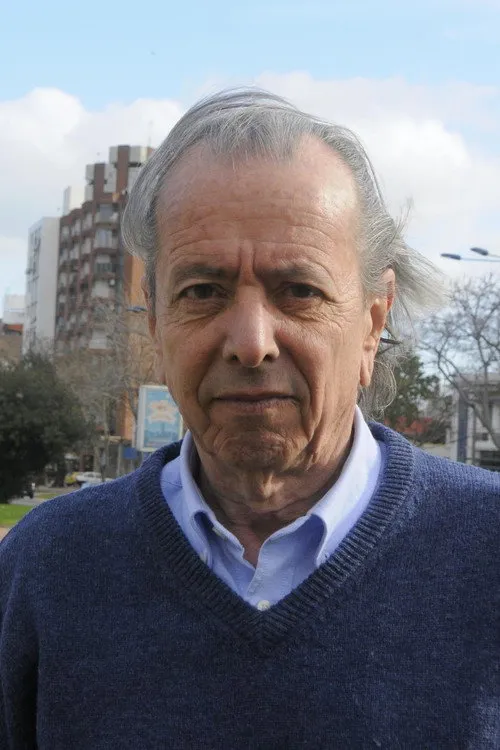 Constanza del Sol Giraudo ha trabajado con Daniel Fernández Strauch en 1 ocasiones