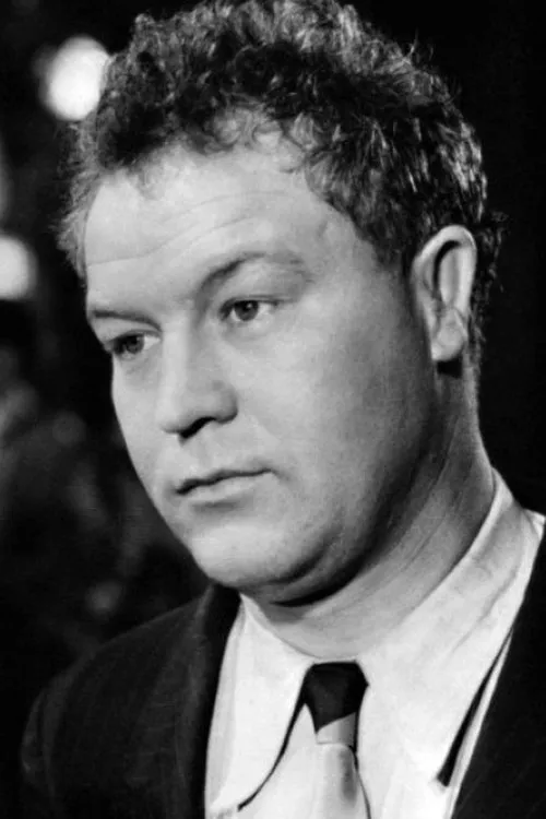 Daniel Ivernel interpretando a Eurylochus