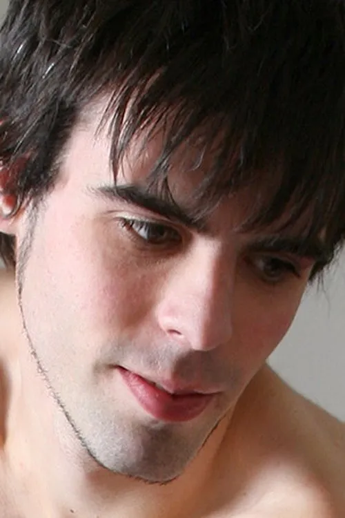 Daniel Jarrett interpretando a (archive footage)