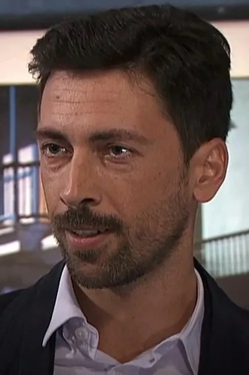 Daniel Pinto en su biografía y filmografía