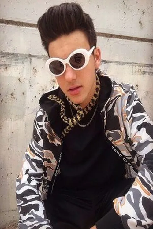 Daniel Skye — personaje: Danny