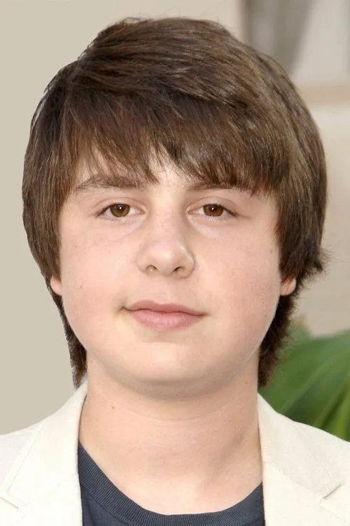 Daniel Yelsky interpretando a Kenny