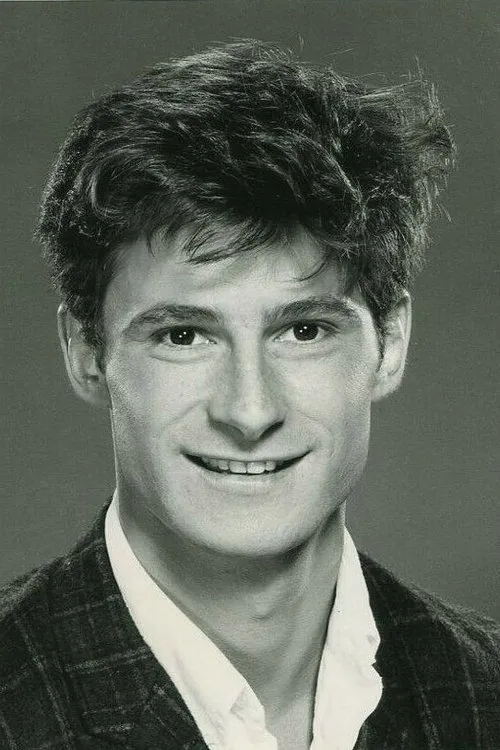 Daniel Zippi — personaje: Teddy Welsh