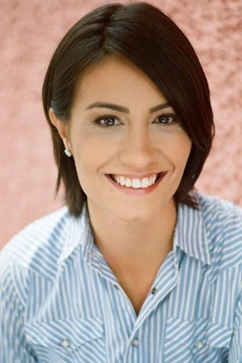 Daniela Dams interpretando a