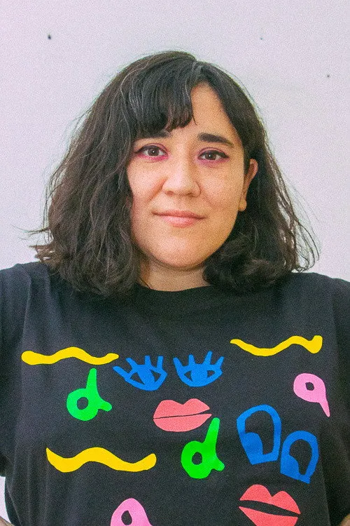 Daniela Saldías interpretando a Aditional voices (voice)