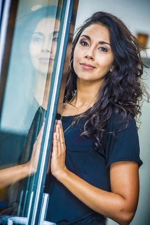 Danira Boukhriss Terkessidis — personaje: Self