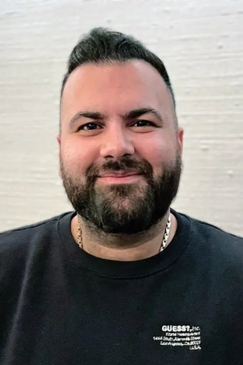 Danjal Kanani — personaje: Self