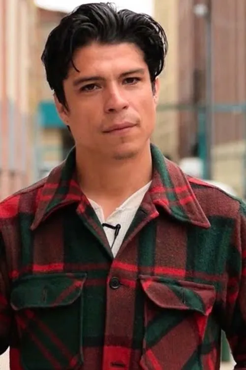 Danny Garcia interpretando a 