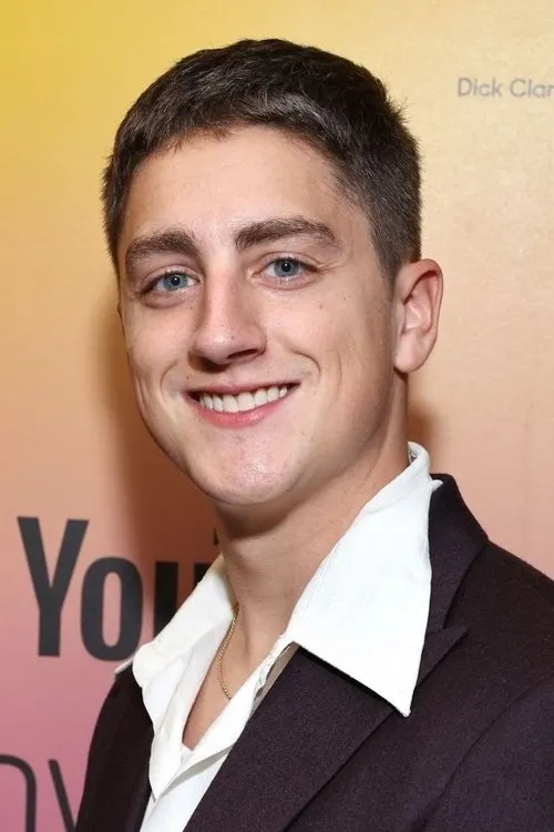 Danny Gonzalez — personaje: Self