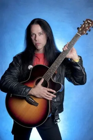 Chris Childs ha trabajado con Danny Vaughn en 1 ocasiones