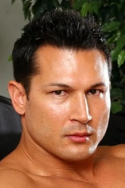 Dante Brice interpretando a 