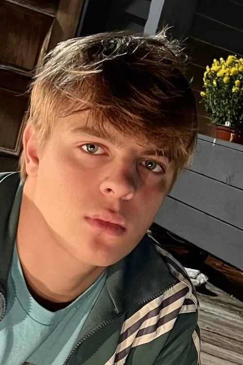 Taylor Vale ha trabajado con Dante Scalia en 1 ocasiones