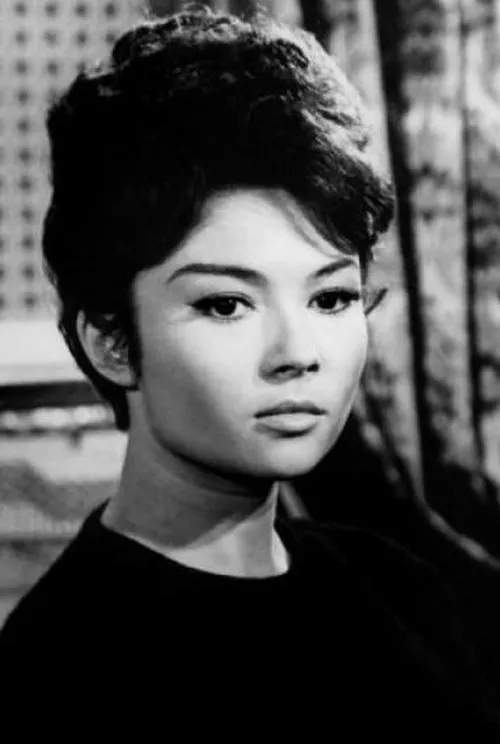 Dany Carrel interpretando a 