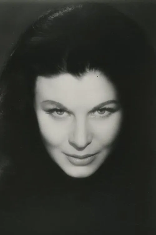 Daphné Dayle interpretando a Barbara