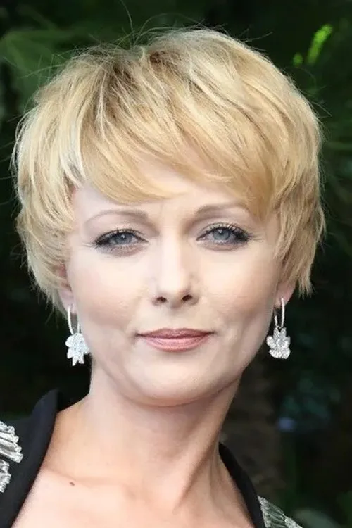 Yuliya Maiboroda ha trabajado con Дарья Повереннова en 1 ocasiones