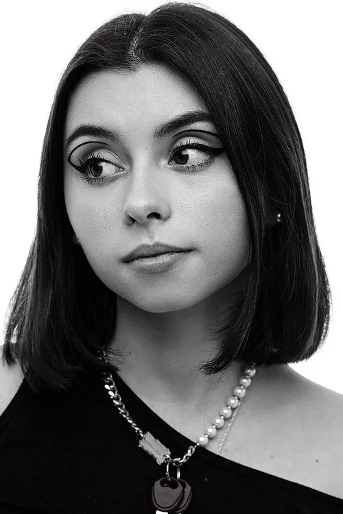 Daria Shikhanova interpretando a La Dora