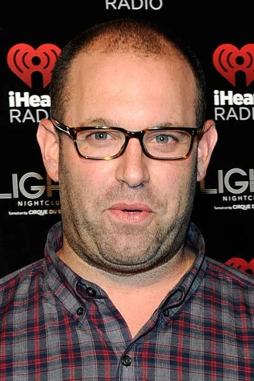 John Feldmann ha trabajado con Darrin Pfeiffer en 2 ocasiones