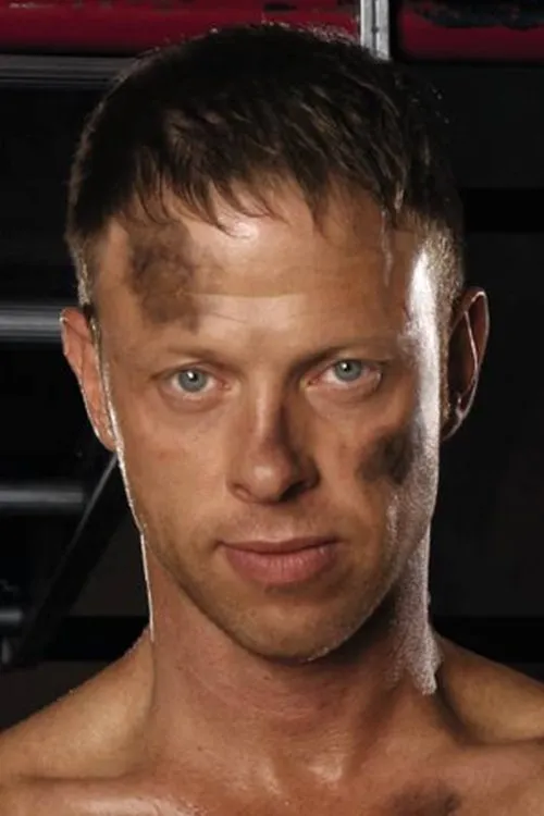 Dason Ripley interpretando a 