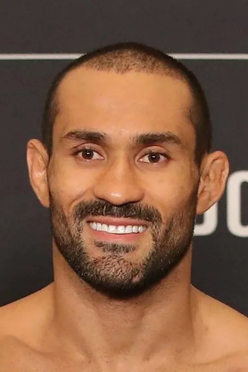 Davi Ramos interpretando a Self