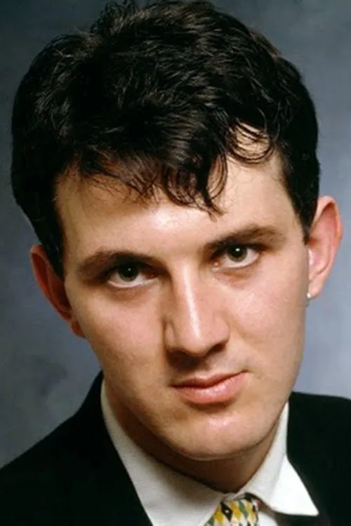 David Ball interpretando a Self