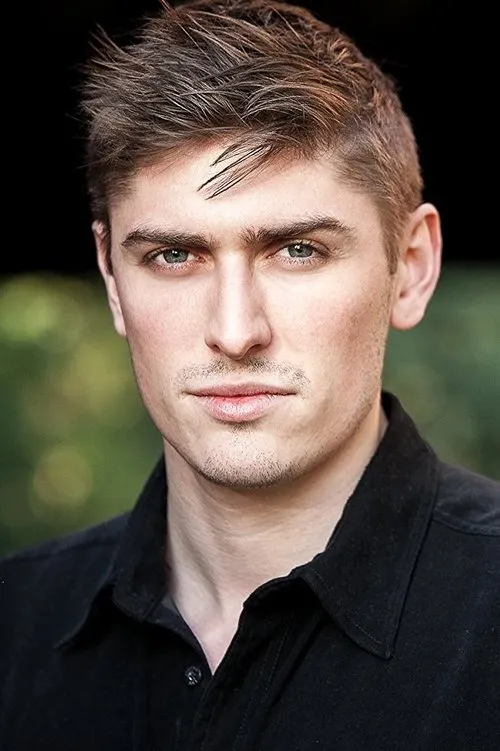 David Burnett — personaje: Charlie Hicks