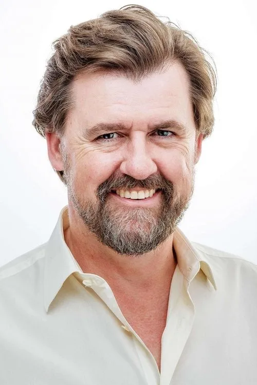 Rithy Dourng ha trabajado con David Callan en 1 ocasiones