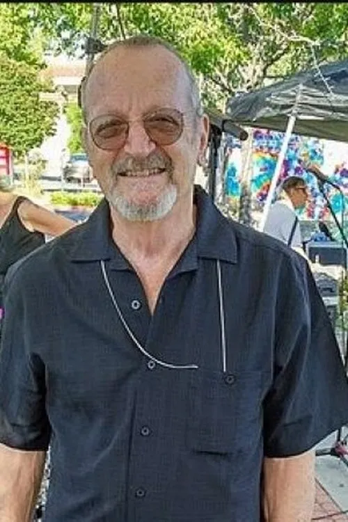 Bruce Barthol ha trabajado con David Cohen en 2 ocasiones