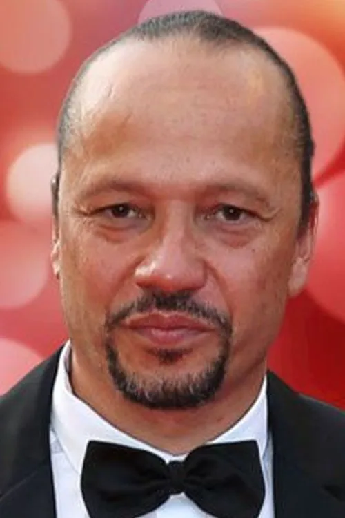 Cesária Évora ha trabajado con David Donatien en 1 ocasiones