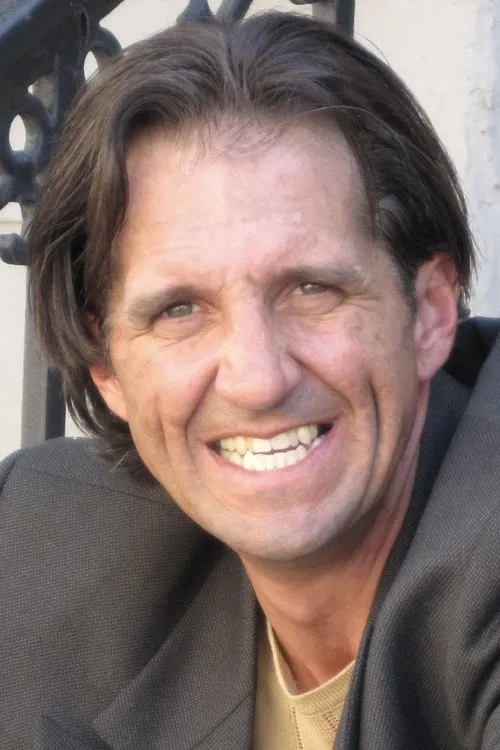 Rachael Markarian ha trabajado con David Dustin Kenyon en 2 ocasiones