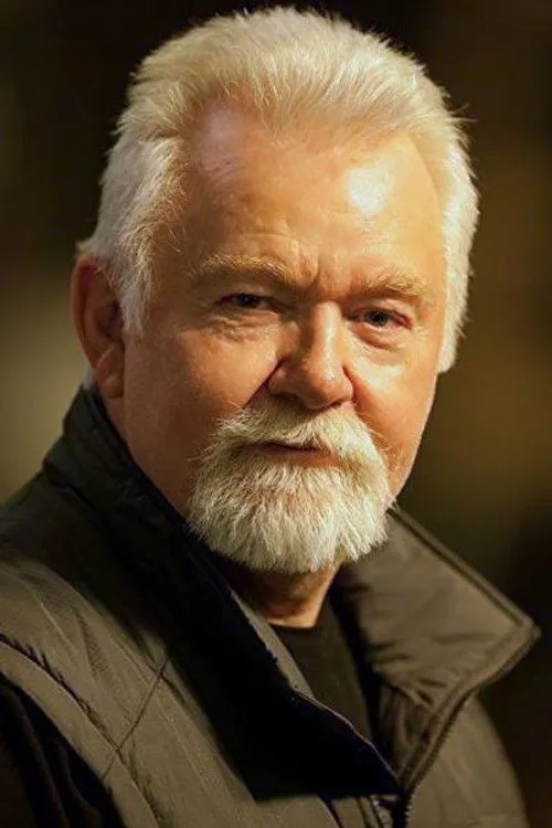 David Williamson ha trabajado con David Eggby en 1 ocasiones