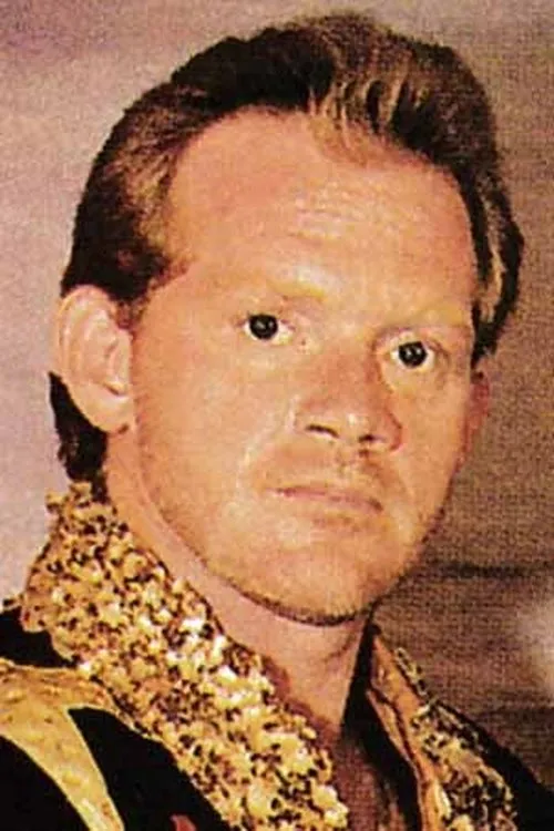 David Ferrier interpretando a