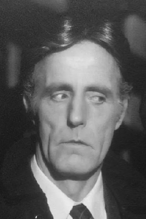 David Gale interpretando a Carter Brown