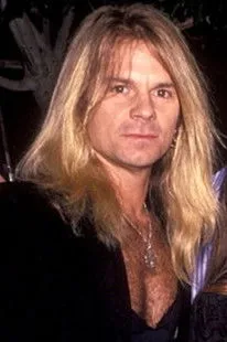 Mariana Ochoa ha trabajado con David Glen Eisley en 1 ocasiones