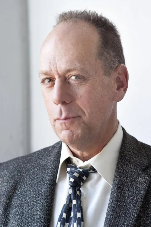 Lynna Hopwood ha trabajado con David Kagen en 1 ocasiones