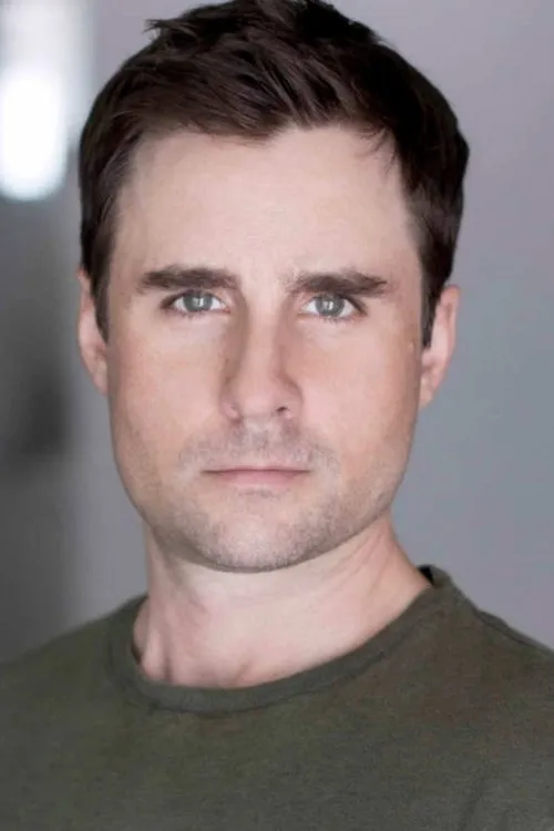 David Linski interpretando a Keaton