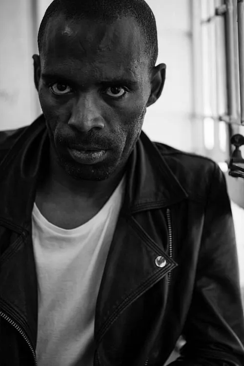 Gantane Gwane Kusch ha trabajado con David Manuel en 1 ocasiones