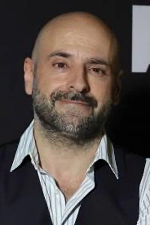 Carlitos Páez ha trabajado con David Martí en 1 ocasiones