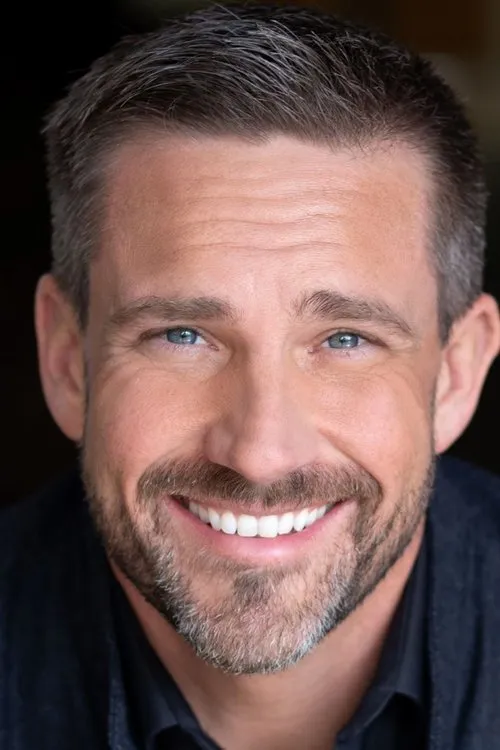 David Moncrief interpretando a Richard Devries