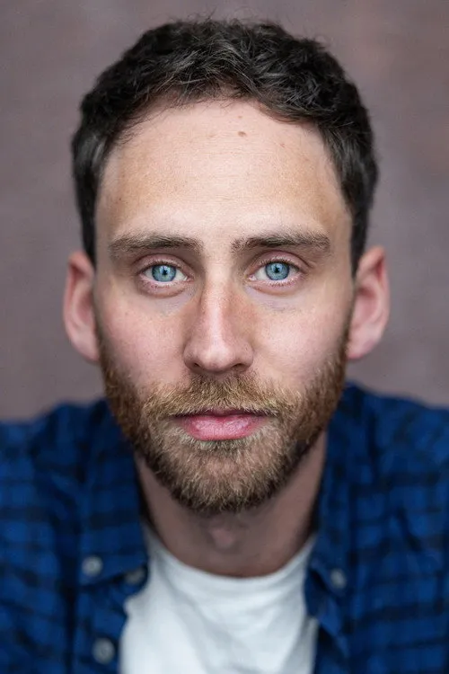 David Mullenger interpretando a Spider