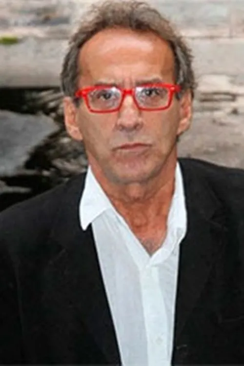 David Pinheiro interpretando a Celso