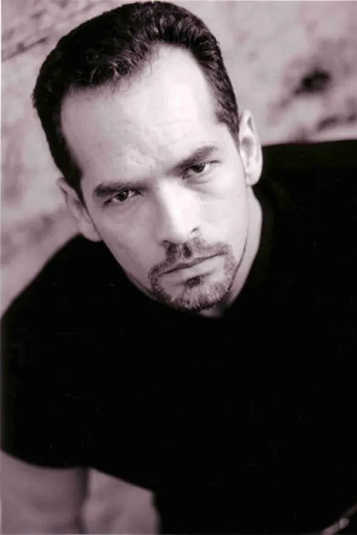 Steven Gonzalez ha trabajado con David Press en 1 ocasiones