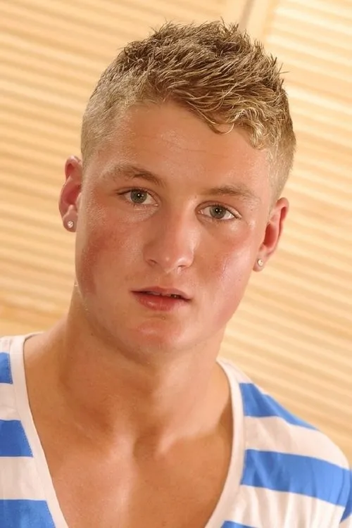 David Road interpretando a 